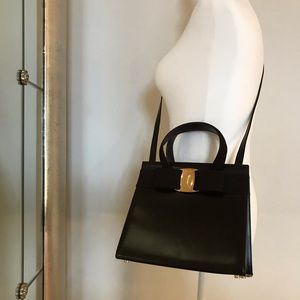 Vintage Salvatore Ferragamo Vara Bow 2 way Handbag